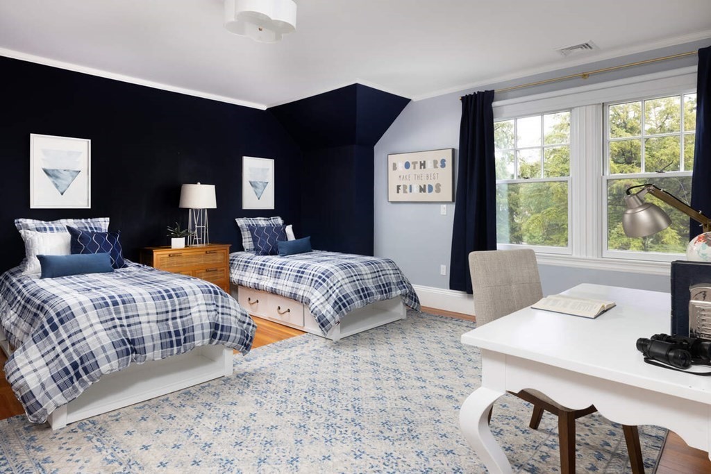 10 Burnham Road Newton, MA 02465 - Photo 18 of 21