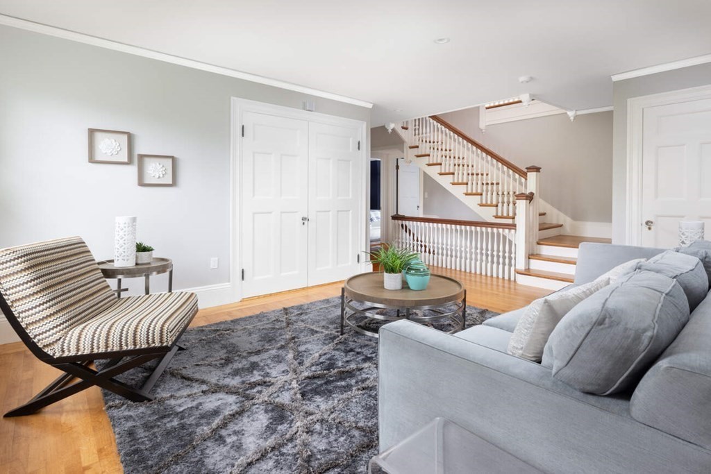 10 Burnham Road Newton, MA 02465 - Photo 20 of 21