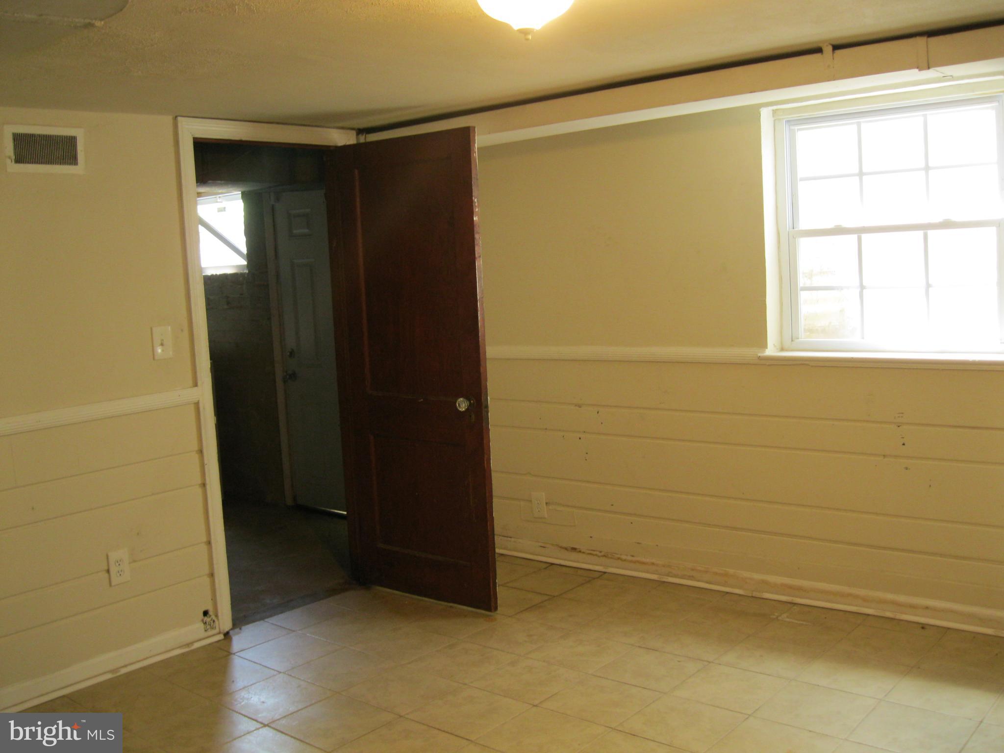 4036 1st Street Southwest Washington, DC 20032 - Photo 19 of 20 Gallery Image 19