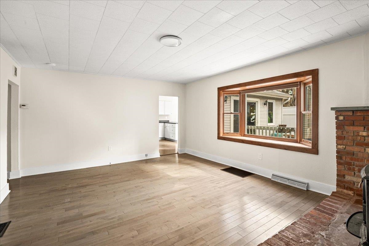 138 Foster Street Burlington, VT 05401 - Photo 11 of 60