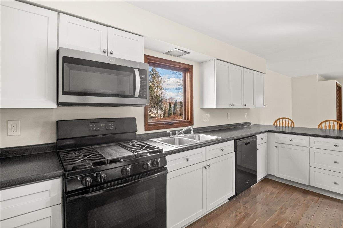 138 Foster Street Burlington, VT 05401 - Photo 14 of 60