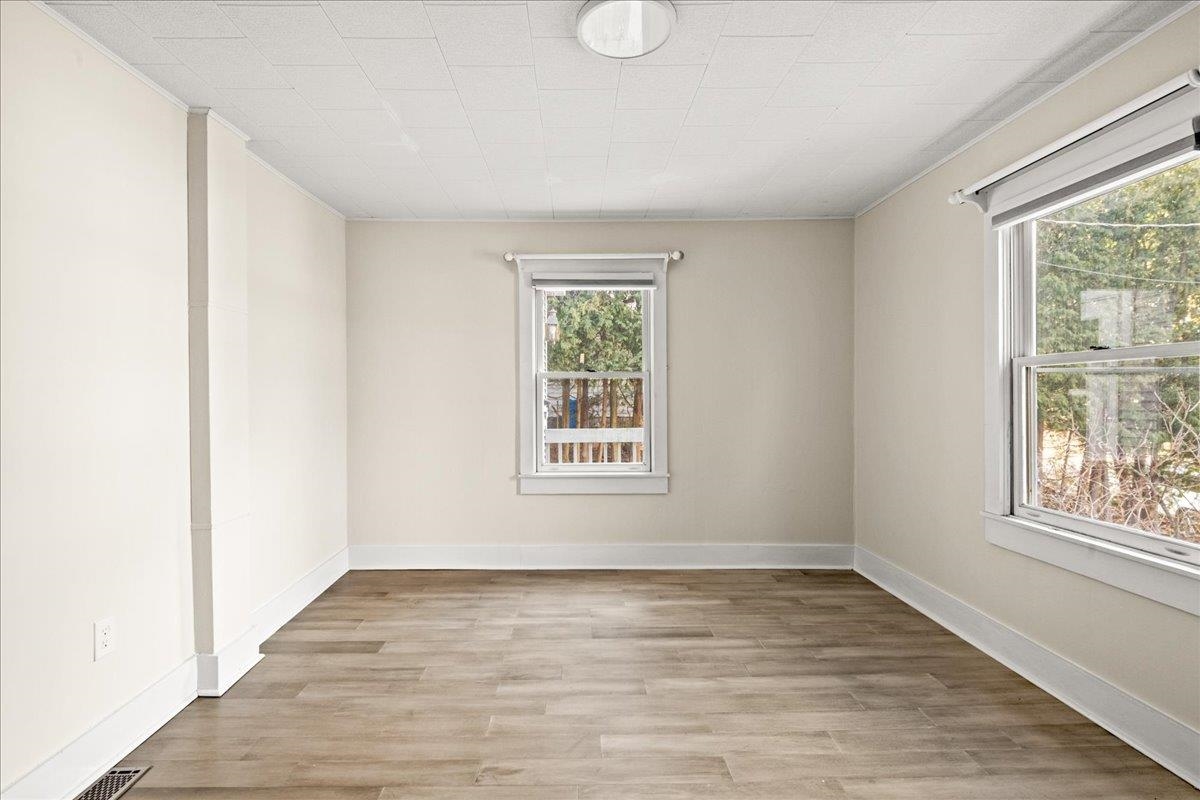 138 Foster Street Burlington, VT 05401 - Photo 28 of 60