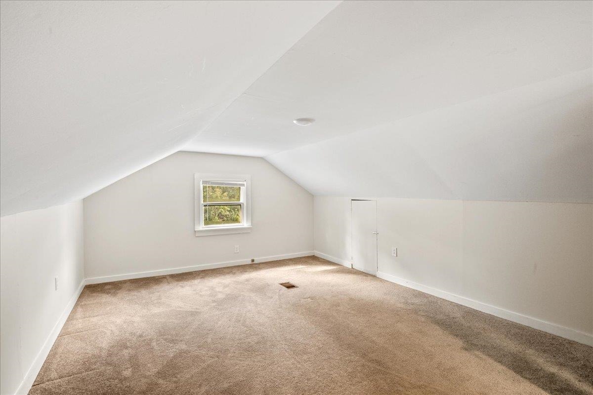 138 Foster Street Burlington, VT 05401 - Photo 39 of 60