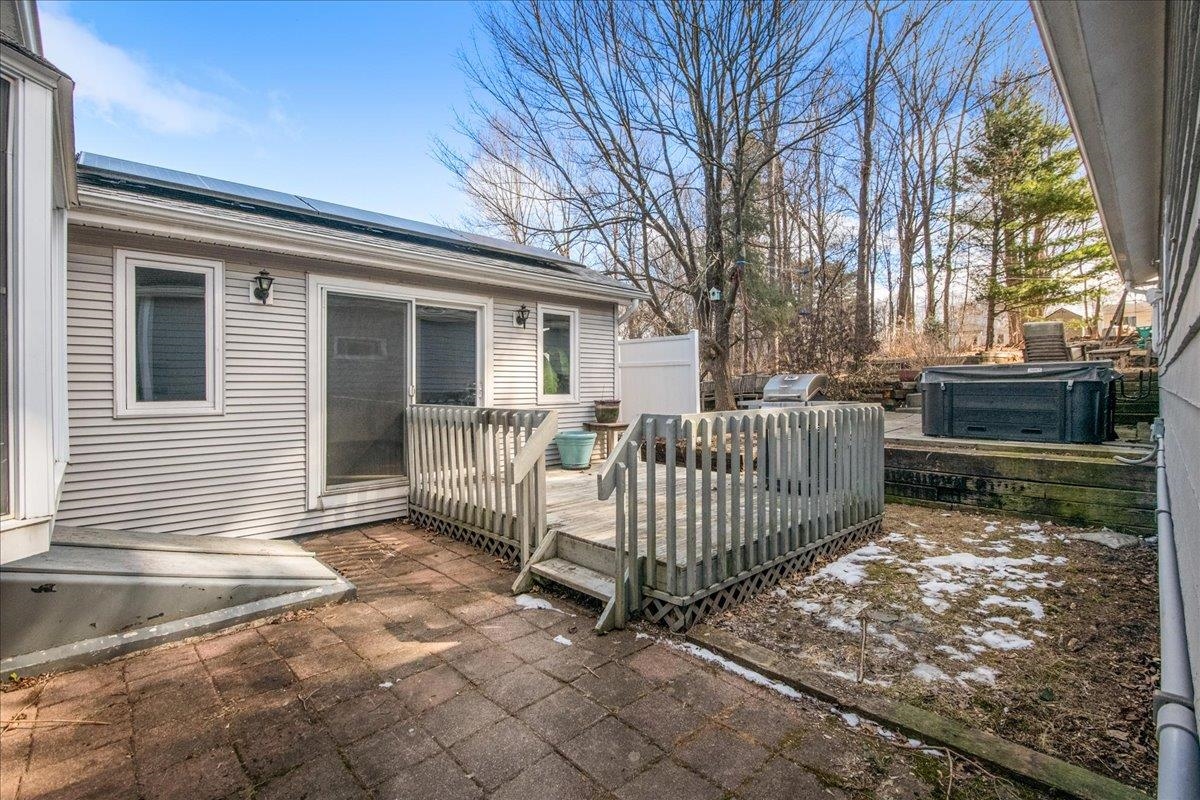 138 Foster Street Burlington, VT 05401 - Photo 48 of 60