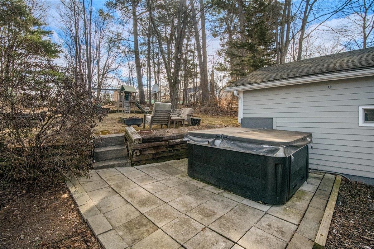 138 Foster Street Burlington, VT 05401 - Photo 49 of 60