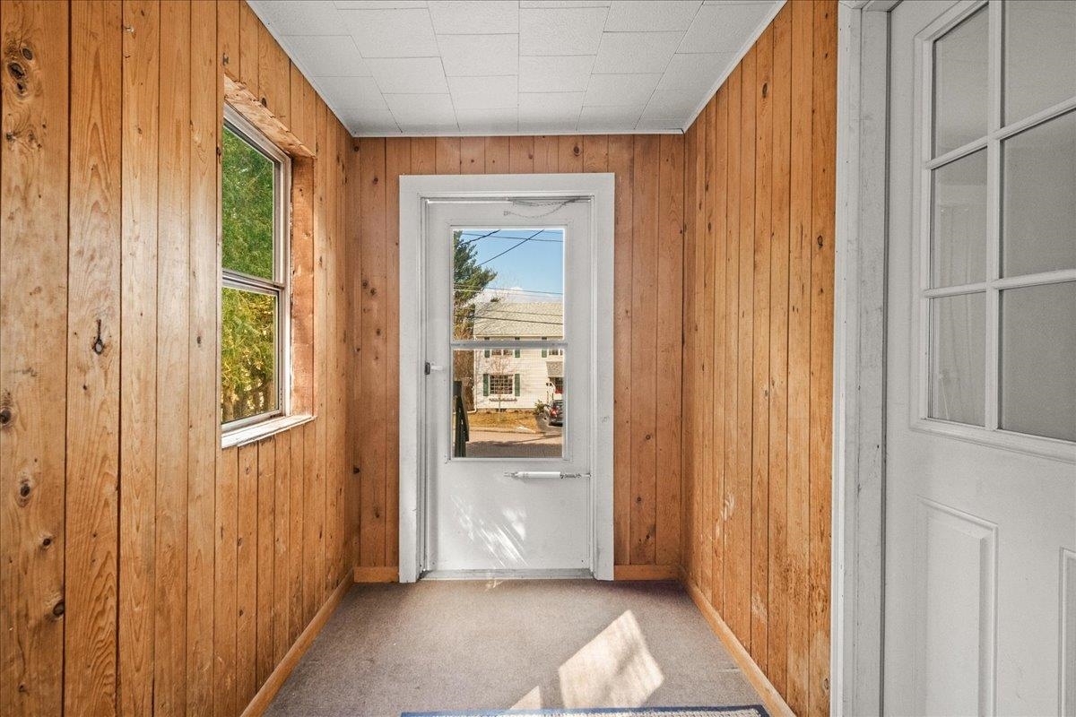 138 Foster Street Burlington, VT 05401 - Photo 5 of 60