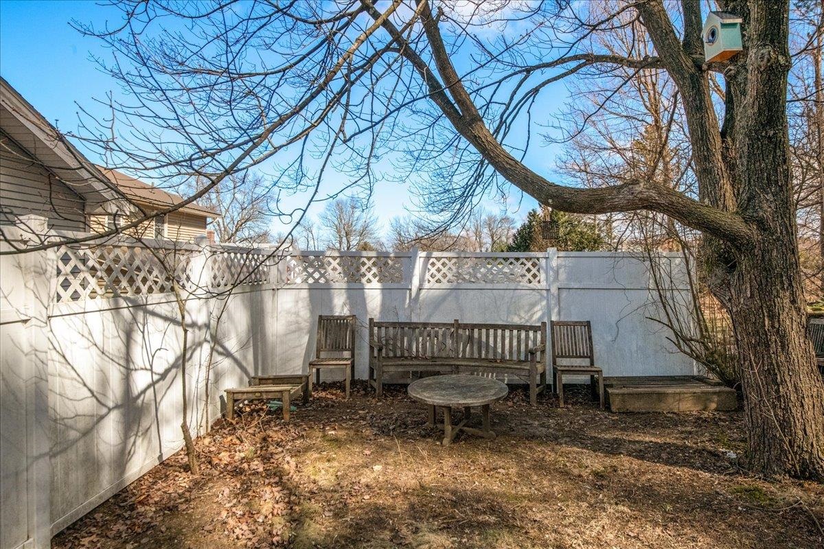 138 Foster Street Burlington, VT 05401 - Photo 55 of 60