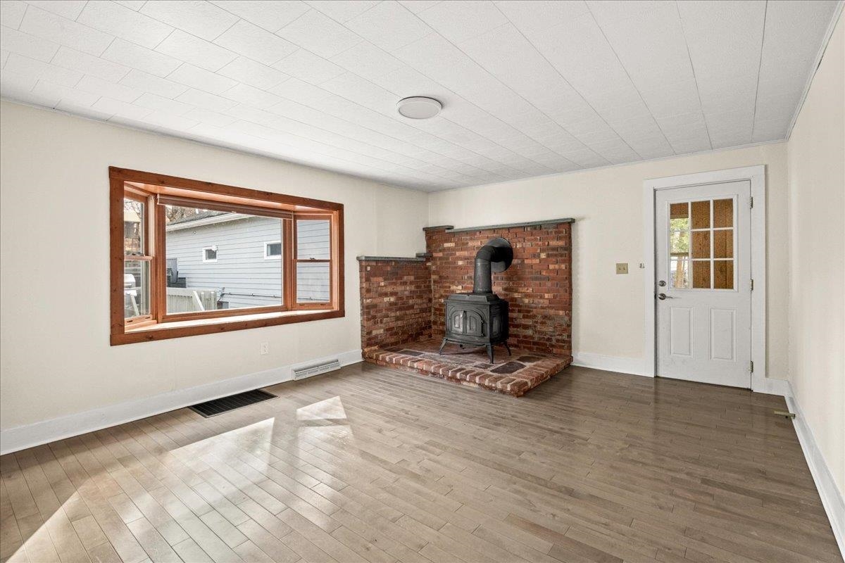 138 Foster Street Burlington, VT 05401 - Photo 7 of 60