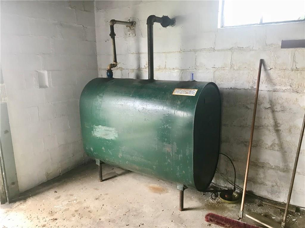 5124 Purchase Line Road Commodore, PA 15729 - Photo 22 of 25 275 gallon fuel oil tank.