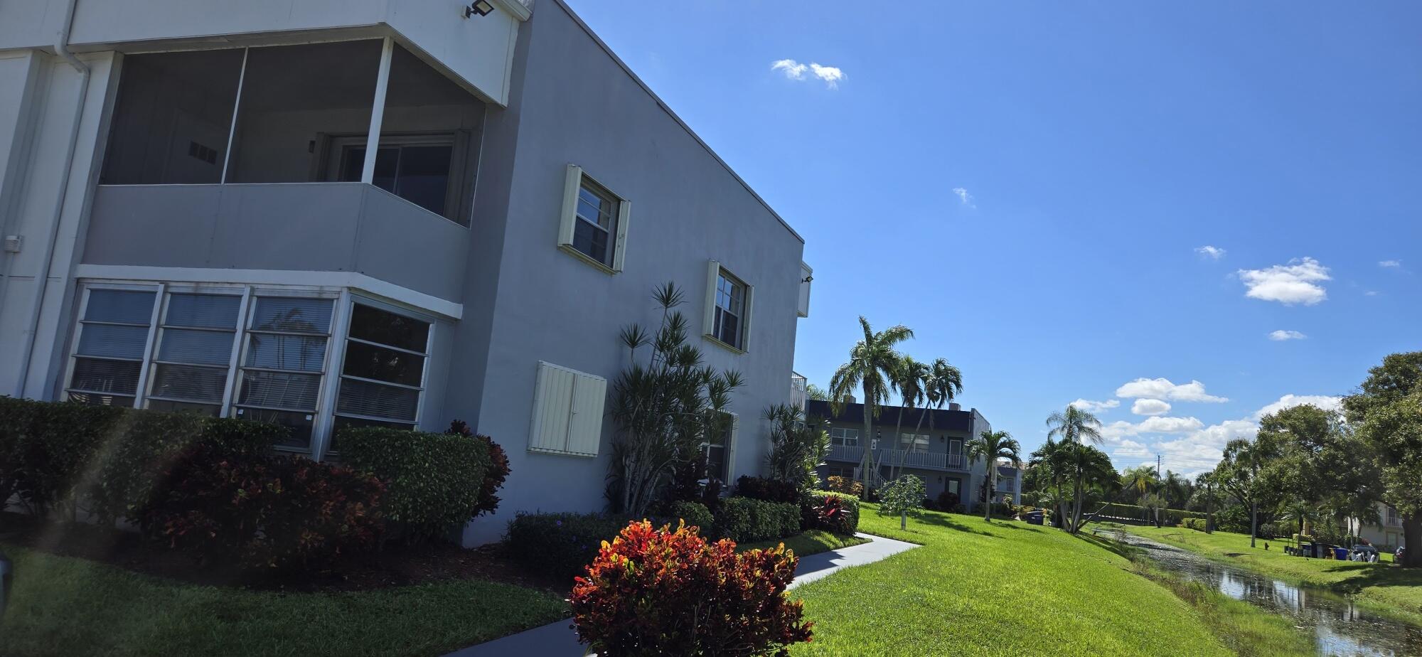 192 Burgandy Way Delray Beach, FL 33484 - Photo 1 of 20 Exterior of building
