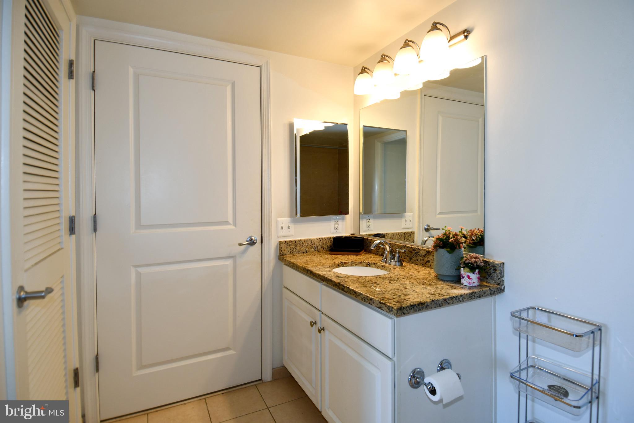 11800 Sunset Hills Road, Unit 1024 Reston, VA 20190 - Photo 19 of 41 Bathroom