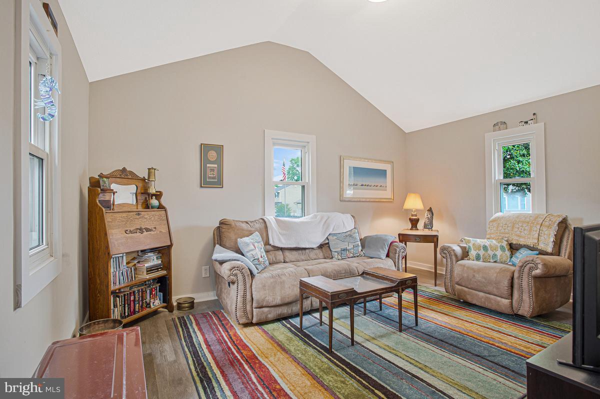 1609 Bentley Road Edgewater, MD 21037 - Photo 16 of 40