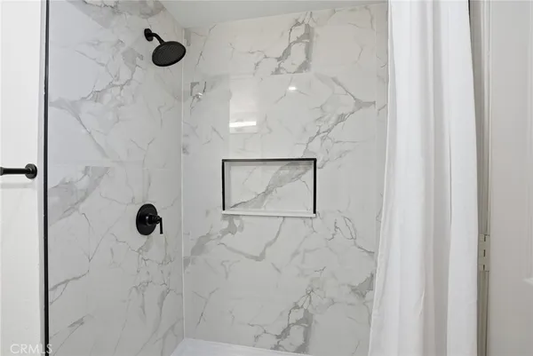 $219,900 | 30000 Hasley Canyon Road, Unit 16, Castaic, CA 91384