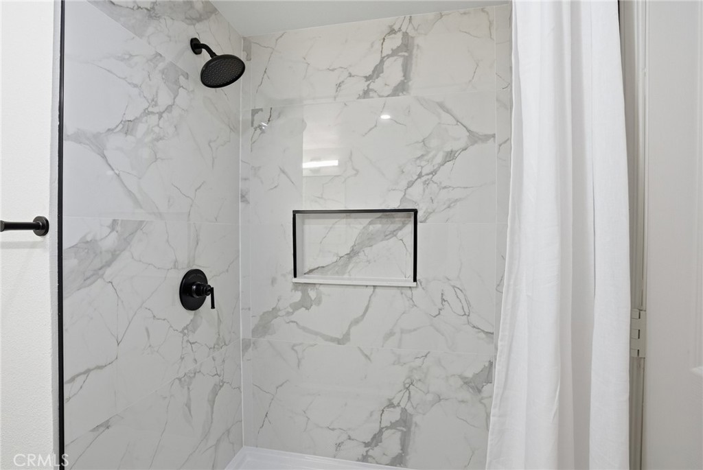 30000 Hasley Canyon Road, Unit 16 Castaic, CA 91384 - Photo 21 of 34