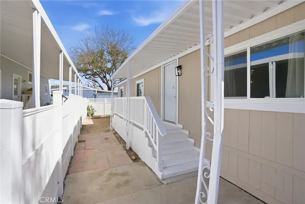 $219,900 | 30000 Hasley Canyon Road, Unit 16, Castaic, CA 91384