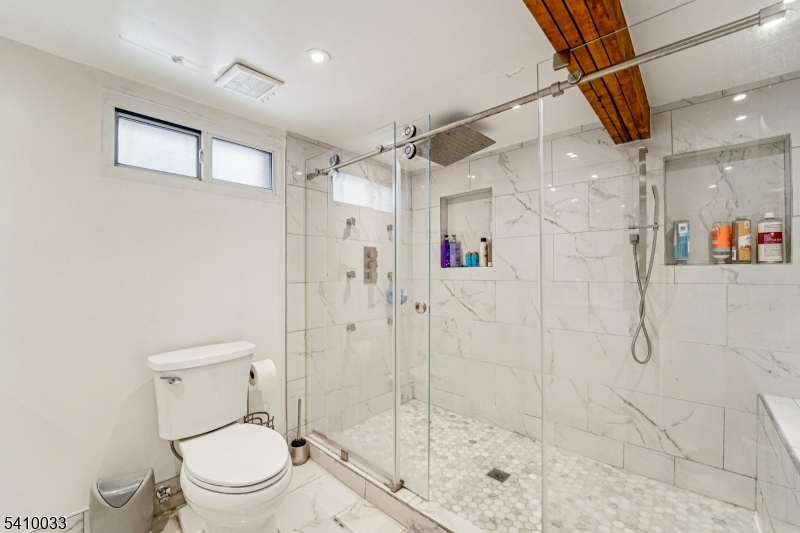 470 Capitol Road New Milford, NJ 07646 - Photo 25 of 45