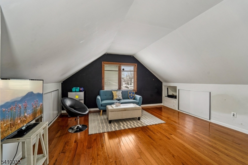 470 Capitol Road New Milford, NJ 07646 - Photo 31 of 45