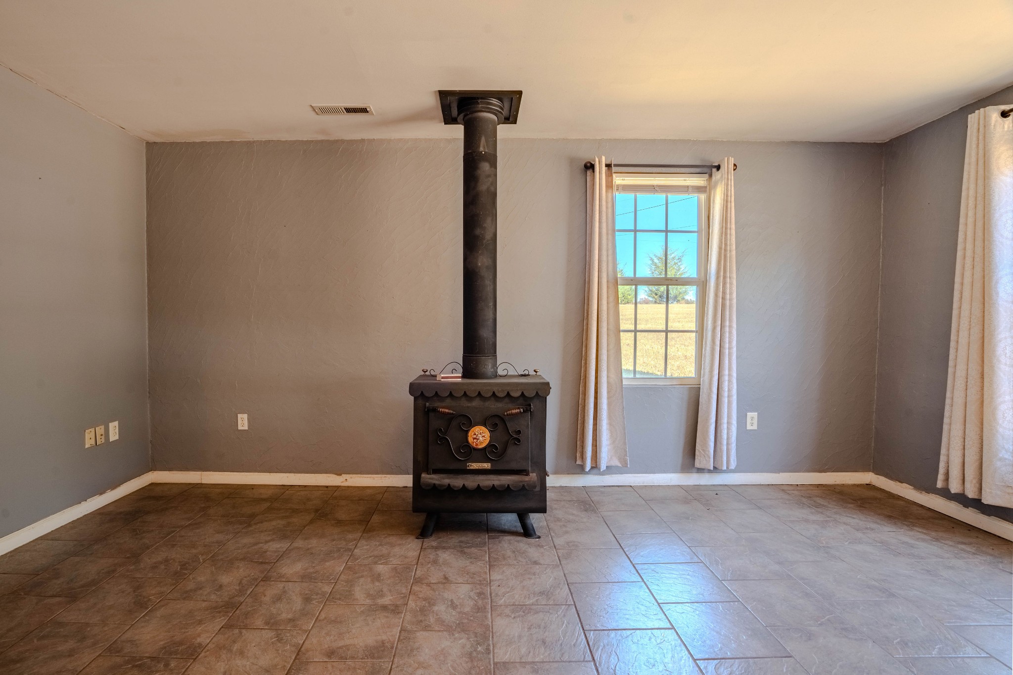 1286 David Patterson Road Lutts, TN 38471 - Photo 12 of 42 Gallery Image 12
