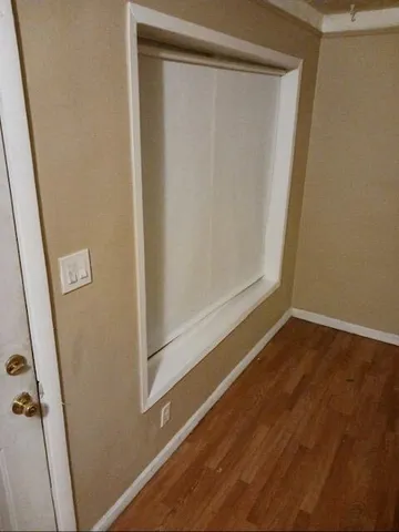 $999 | 3453 Ewald Circle, Detroit, MI 48204