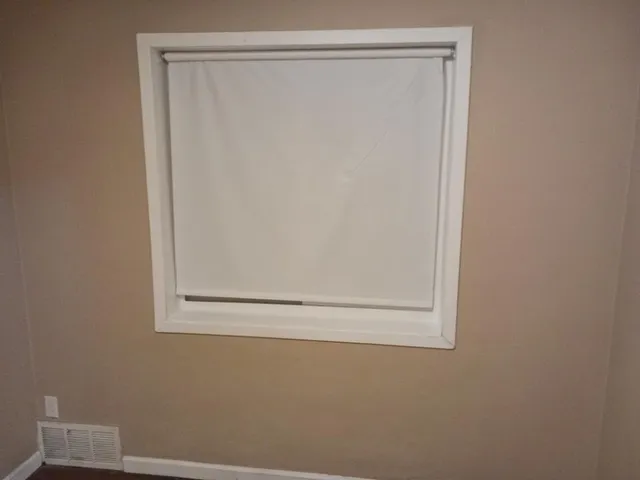 $999 | 3453 Ewald Circle, Detroit, MI 48204