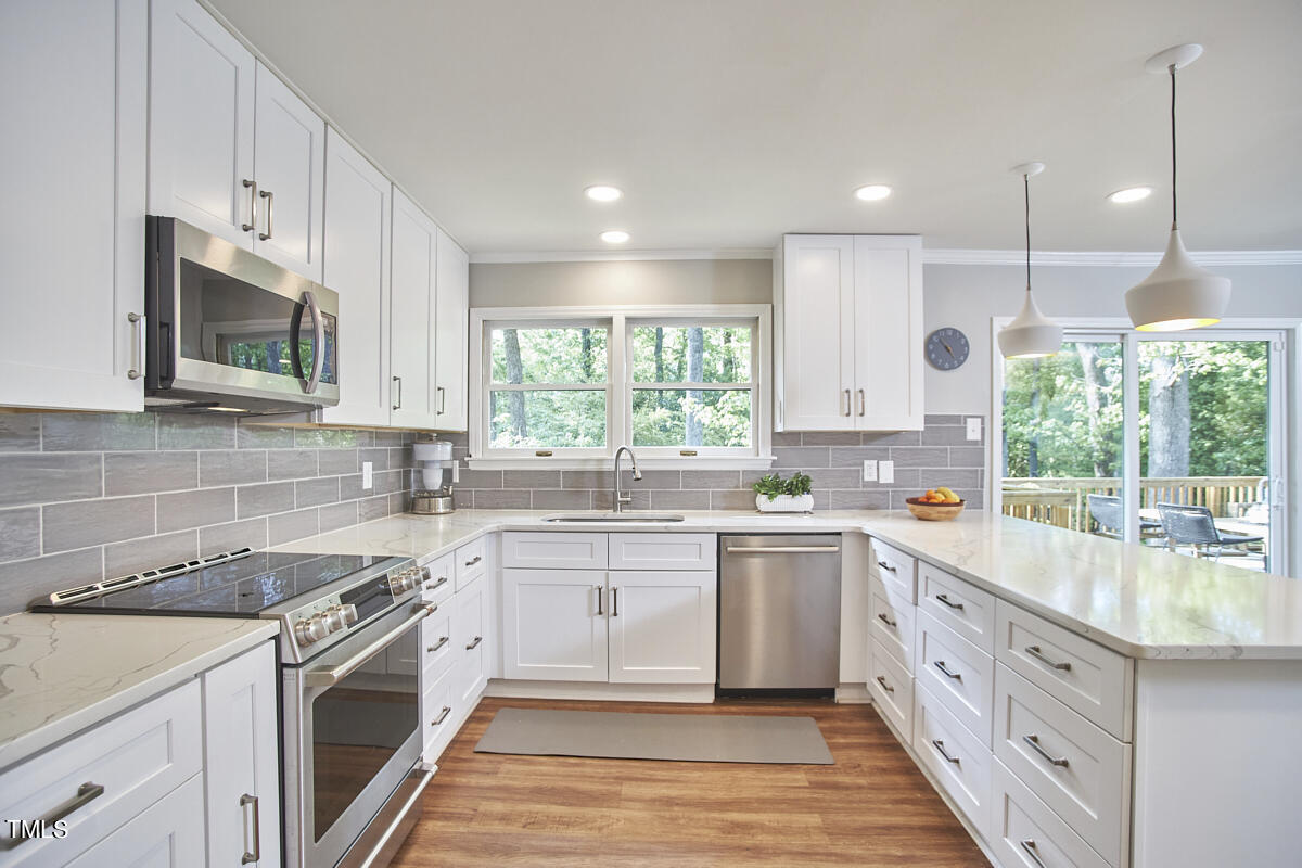 3606 Hope Valley Road Durham, NC 27707 - Photo 12 of 49 12 kitchen