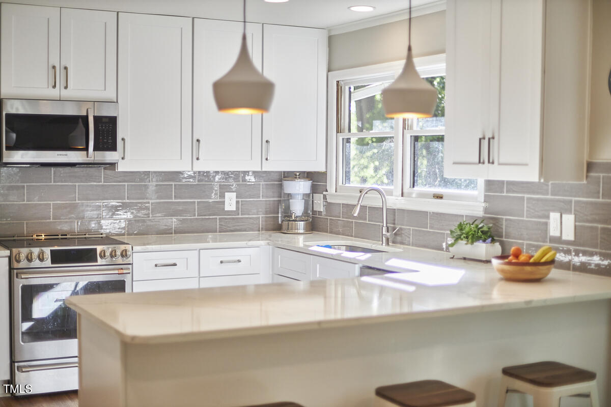 3606 Hope Valley Road Durham, NC 27707 - Photo 14 of 49 17 kitchen