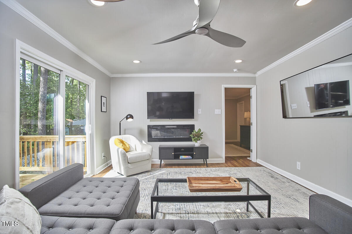 3606 Hope Valley Road Durham, NC 27707 - Photo 23 of 49 26 Family