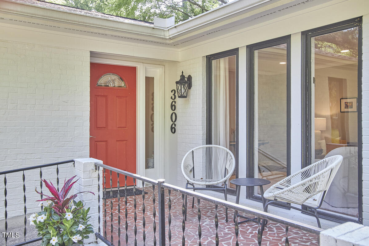 3606 Hope Valley Road Durham, NC 27707 - Photo 3 of 49 2 front door