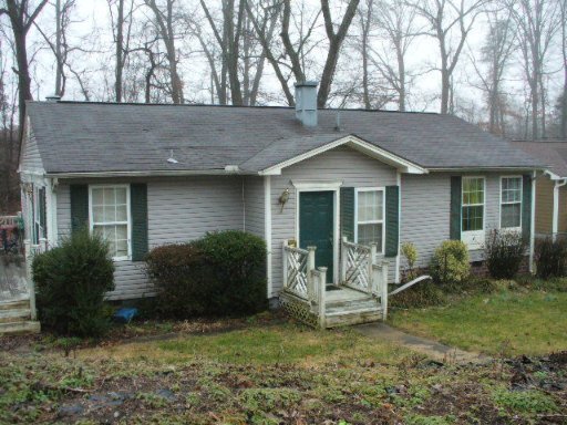 138 Alger Road Oak Ridge, TN 37830 - Photo 1 of 1 Primary Photo