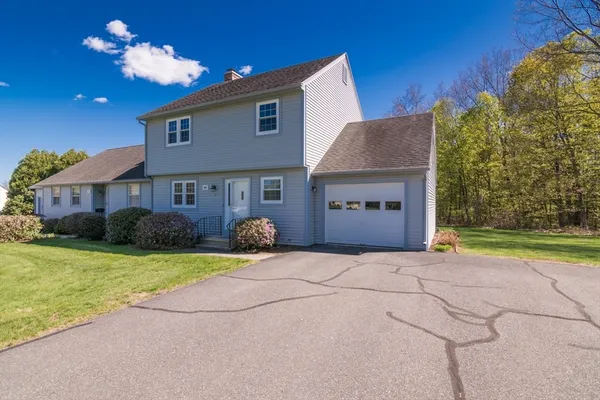 $399,900 | 6 Duncan Drive, Unit B, Deerfield, MA 01373