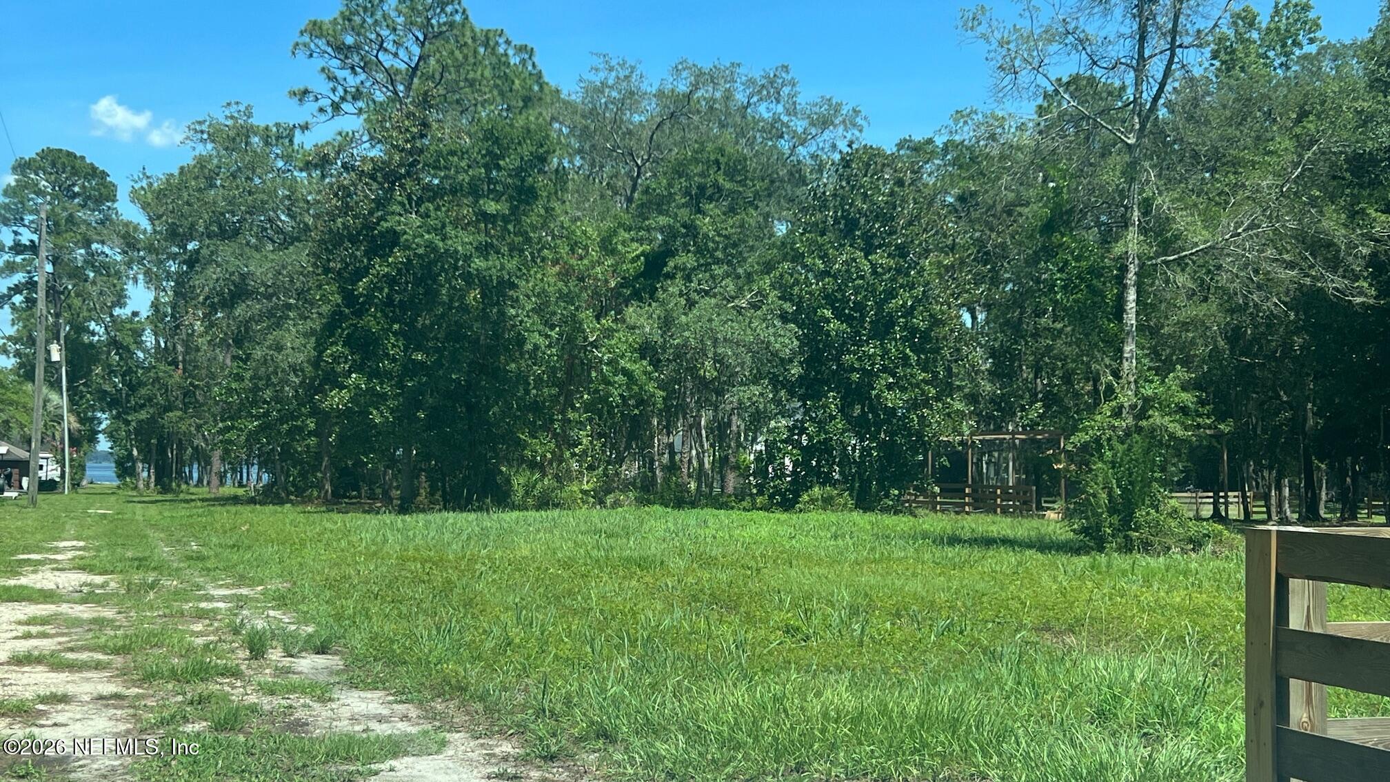1570 River Rise Point Fleming Island, FL 32003 - Photo 12 of 26 Eye Level View 1