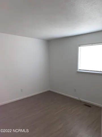 $850 | 21800 Old Wire Road, Unit E, Wagram, NC 28396