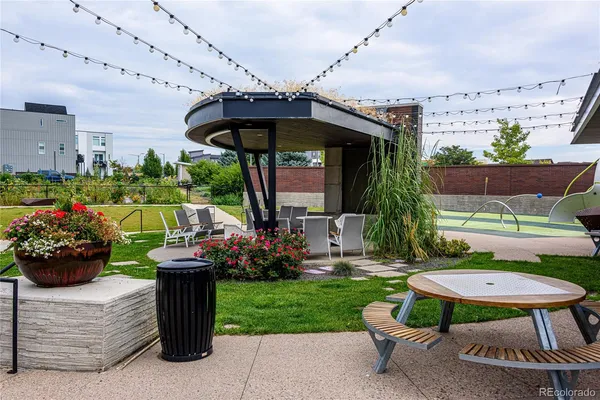 $640,000 | 2675 West 68th Place, Denver, CO 80221