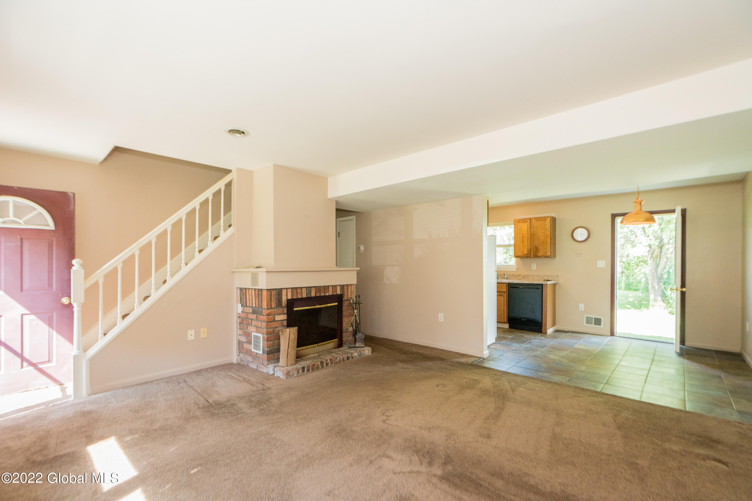 29 Locust Grove Road Greenfield, NY 12866 - Photo 12 of 35 DSC08224