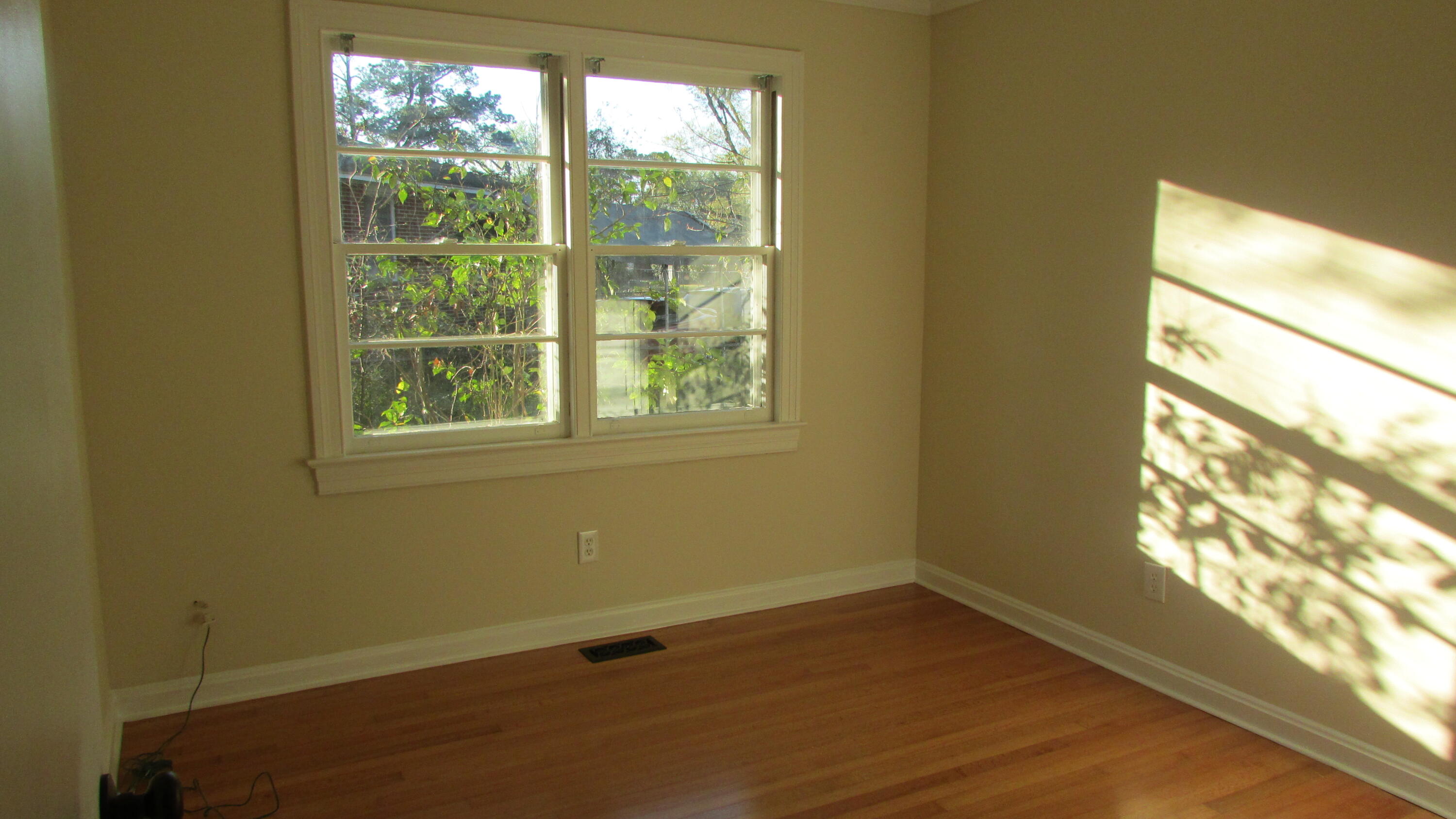 2231 Burris Road Charleston, SC 29414 - Photo 12 of 23 IMG_2767