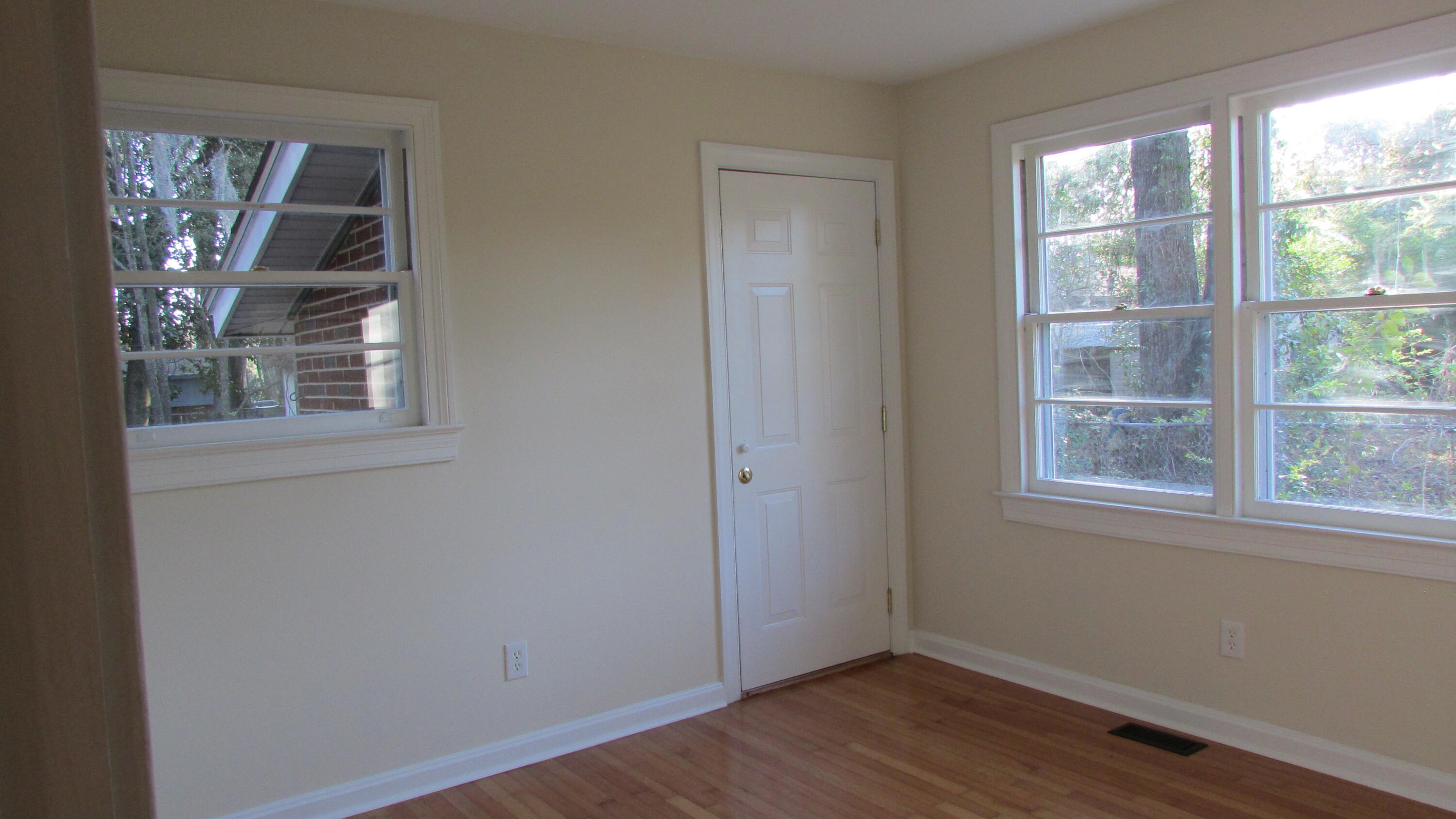 2231 Burris Road Charleston, SC 29414 - Photo 13 of 23 IMG_2764