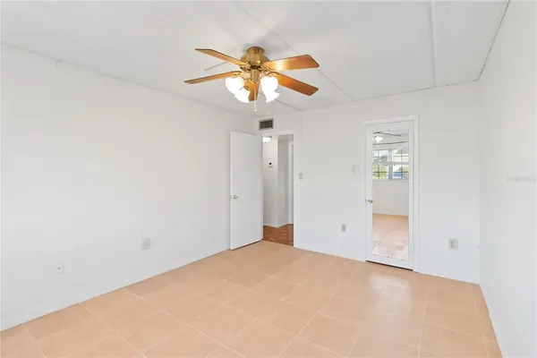 $129,900 | 525 South Conway Road, Unit 29, Orlando, FL 32807