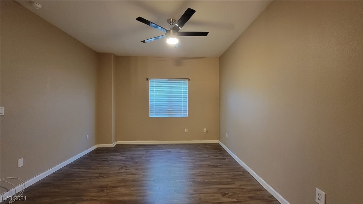 7701 West Robindale Road, Unit 169 Las Vegas, NV 89113 - Photo 5 of 16 Master room