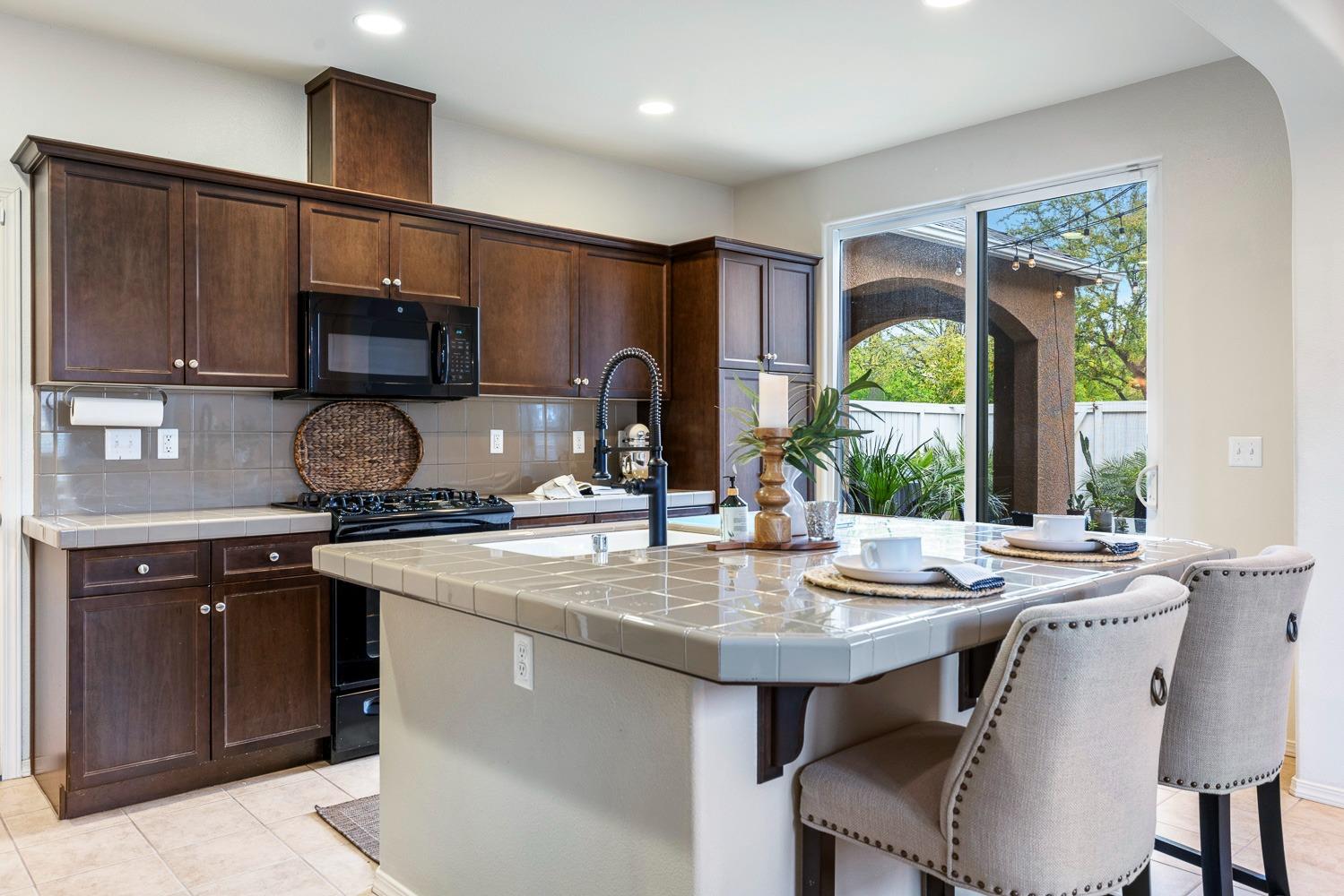 4085 Harlan Ranch Boulevard Clovis, CA 93619 - Photo 17 of 43