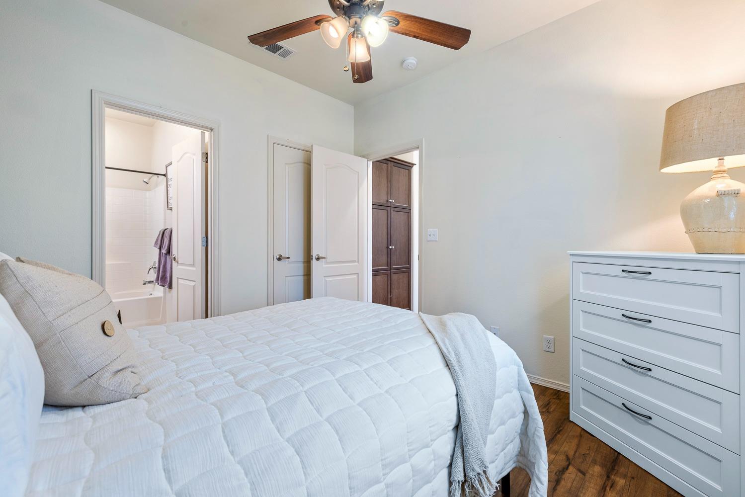 4085 Harlan Ranch Boulevard Clovis, CA 93619 - Photo 29 of 43