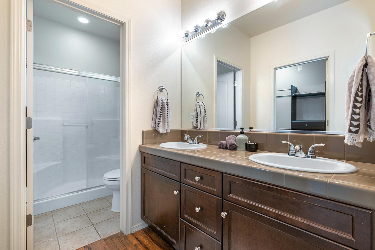 4085 Harlan Ranch Boulevard Clovis, CA 93619 - Photo 35 of 43