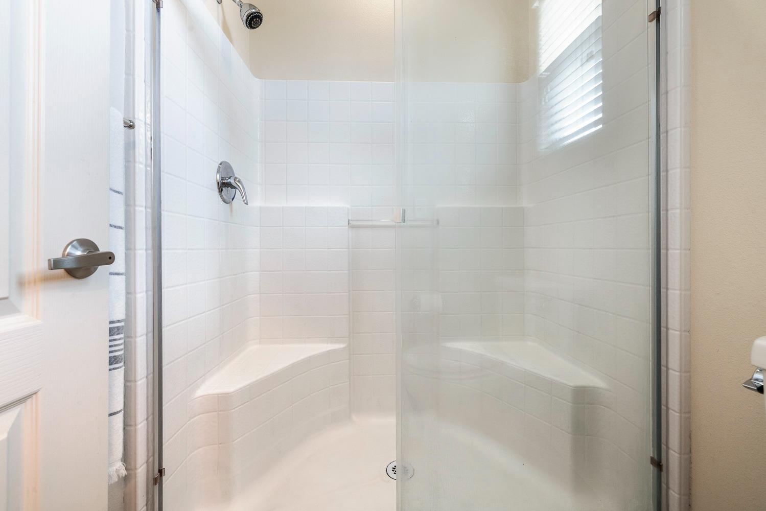 4085 Harlan Ranch Boulevard Clovis, CA 93619 - Photo 37 of 43