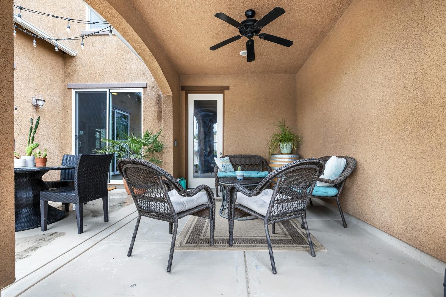 4085 Harlan Ranch Boulevard Clovis, CA 93619 - Photo 41 of 43