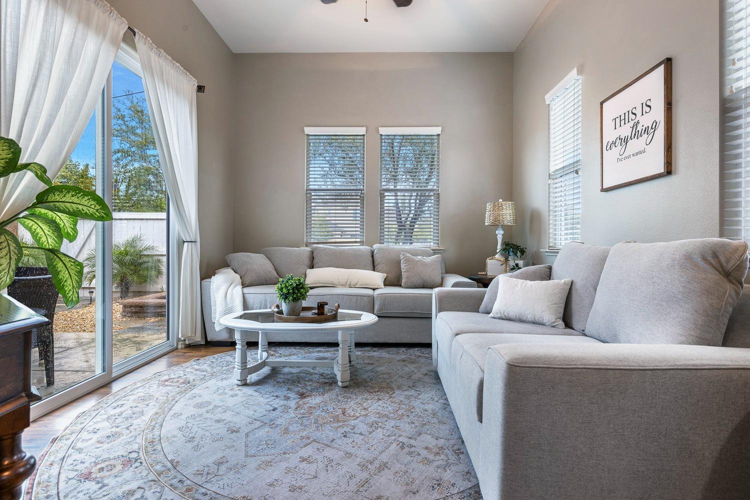 4085 Harlan Ranch Boulevard Clovis, CA 93619 - Photo 9 of 43