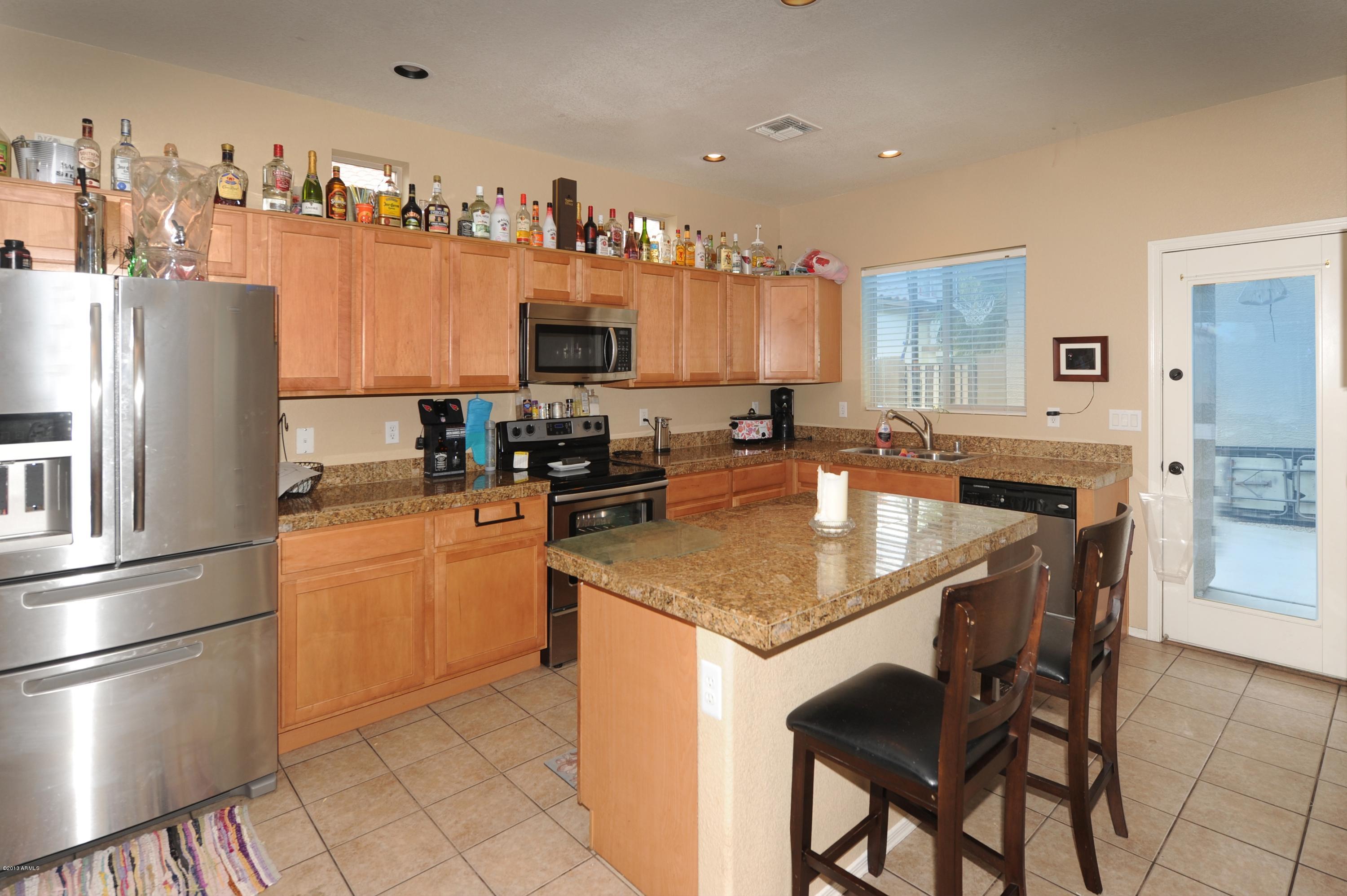 9120 West Berkeley Road Phoenix, AZ 85037 - Photo 12 of 24 R-Berkeley(MB)0019
