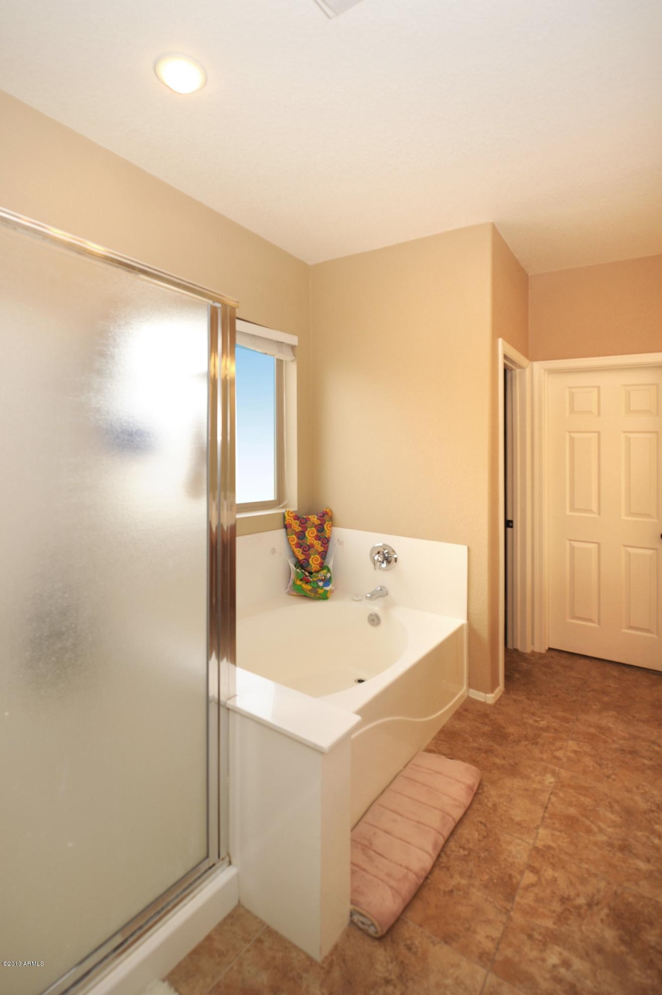 9120 West Berkeley Road Phoenix, AZ 85037 - Photo 17 of 24 R-Berkeley(MB)0044