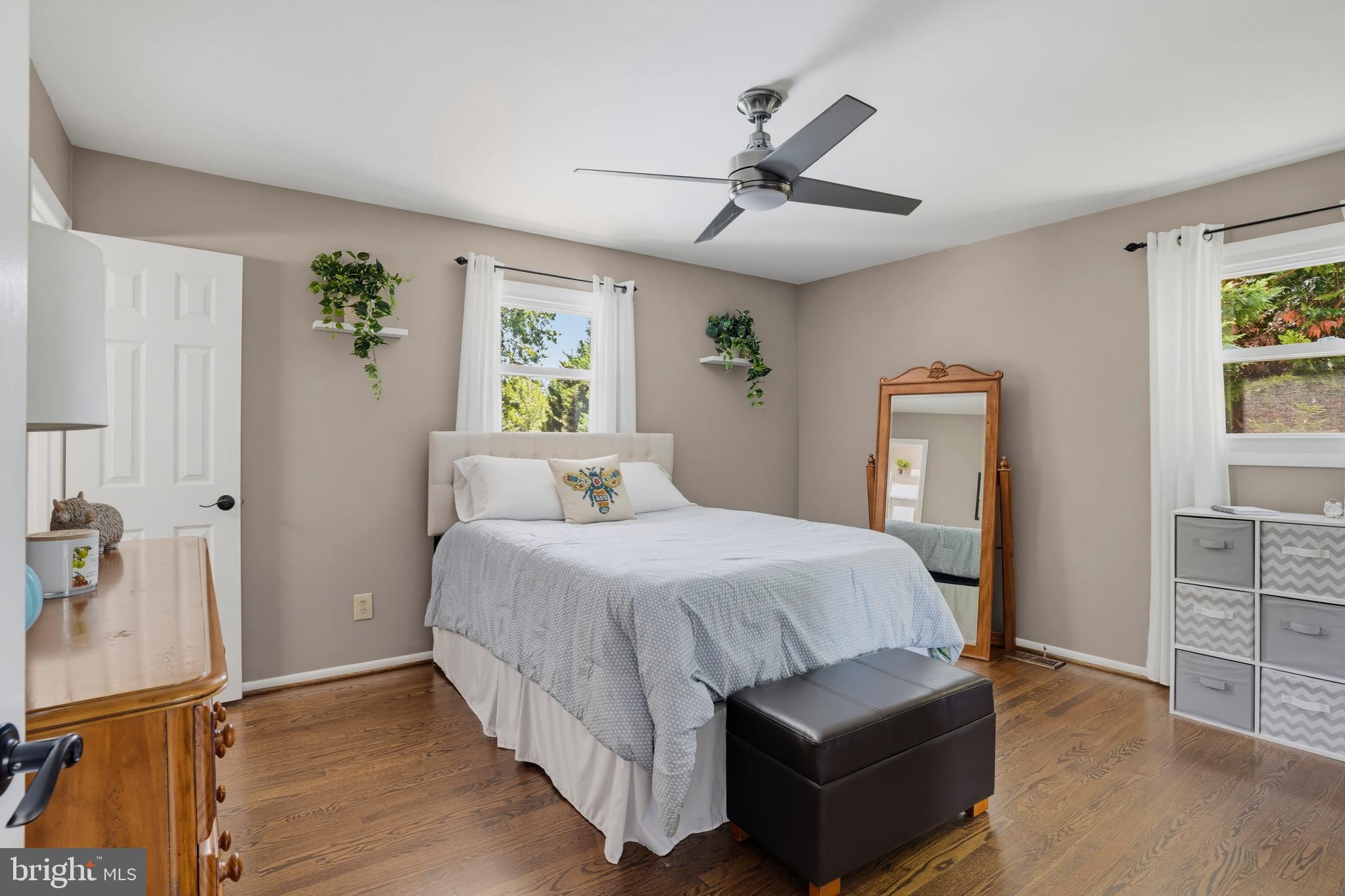 6893 Old Solomons Island Road Friendship, MD 20758 - Photo 33 of 58 Bedroom #2 with full bath