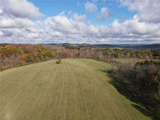 $225,000 | 7231 Evert Road, Bristol, NY 14469