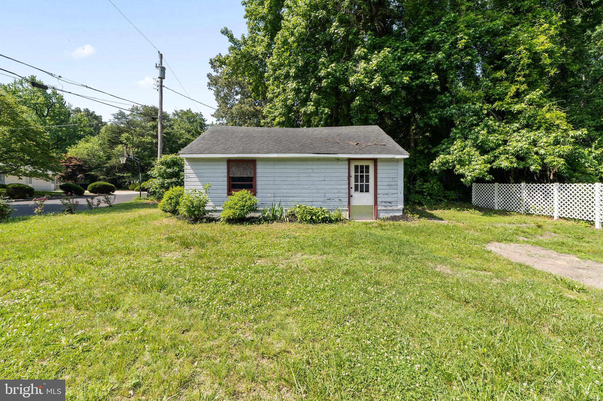 500 Berlin Road North Lindenwold, NJ 08084 - Photo 23 of 24 Backyard and Detached Garage