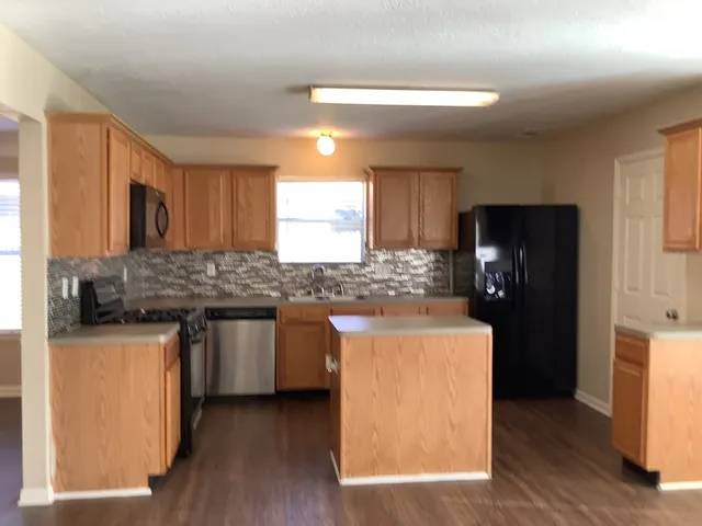 $2,345 | 19411 Rolling Sage Drive, Katy, TX 77449